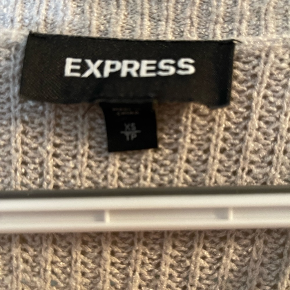 Express Sweater - Picture 3 of 3